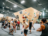 ARKOSE ( escalade ) ARKOSE ISSY-LES-MOULINEAUX (BLOC)